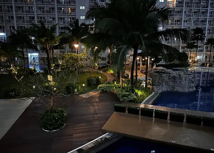 Aparthotel R And G Staycation Shore 1 Tower A Residences